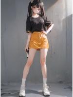 女儿过“父母爽爽日”羞辱我，我揭开她身世让她疯了