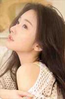 镜头后，他低哄诱吻